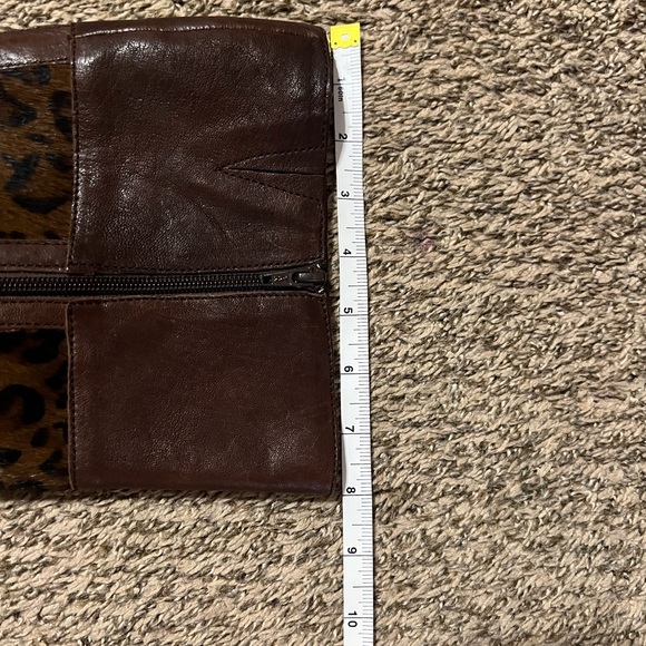 Born Brown Boots Knee High Zip Leopard Print Pony Hair Women Size 9 1/2 - Picture 15 of 16